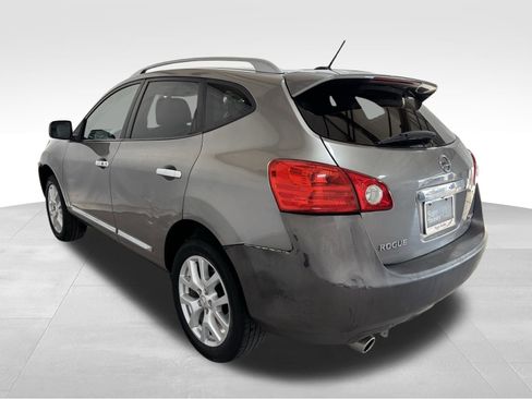 Used 2011 Nissan Rogue SV w/ SL Pkg image 8
