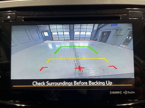 Used 2017 Subaru Forester 2.5i Premium w/ All-Weather Package image 27