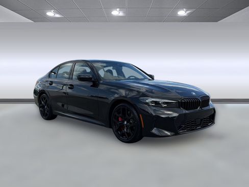 New 2026 BMW 330i xDrive Sedan w/ M Sport Package AWD/4WD image 5