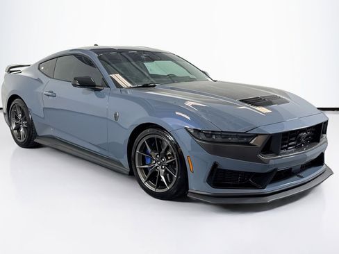 Used 2024 Ford Mustang Dark Horse image 3