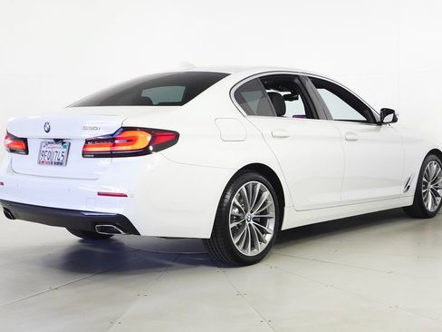 Used 2023 BMW 530i w/ Convenience Package RWD image 7