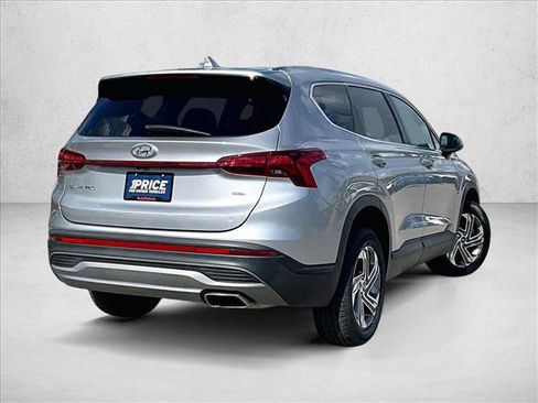 Used 2021 Hyundai Santa Fe SE AWD/4WD image 2
