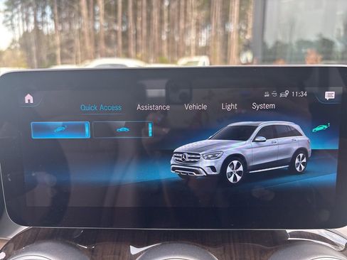Used 2022 Mercedes-Benz GLC 300 w/ Premium Package Lite image 35