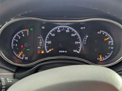 Used 2020 Jeep Grand Cherokee Limited image 19