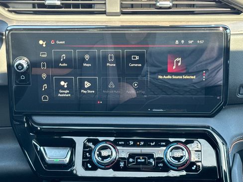 New 2025 GMC Sierra 2500 AT4 w/ AT4 Premium Plus Package image 20