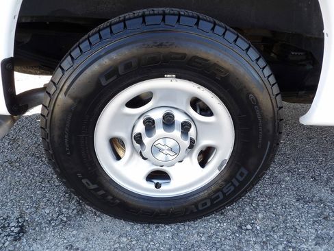 Used 2020 Chevrolet Express 2500 w/ Safety Package image 51