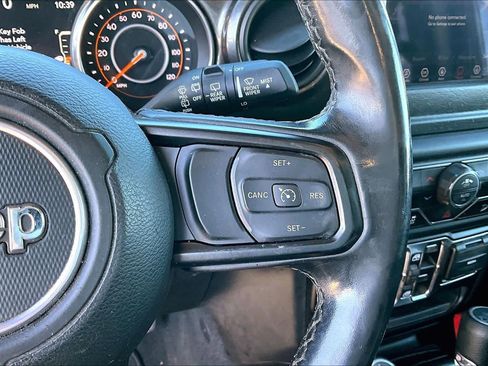 Used 2019 Jeep Wrangler Unlimited Sport image 23