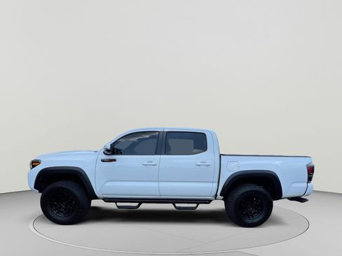 Used 2021 Toyota Tacoma TRD Pro AWD/4WD image 2