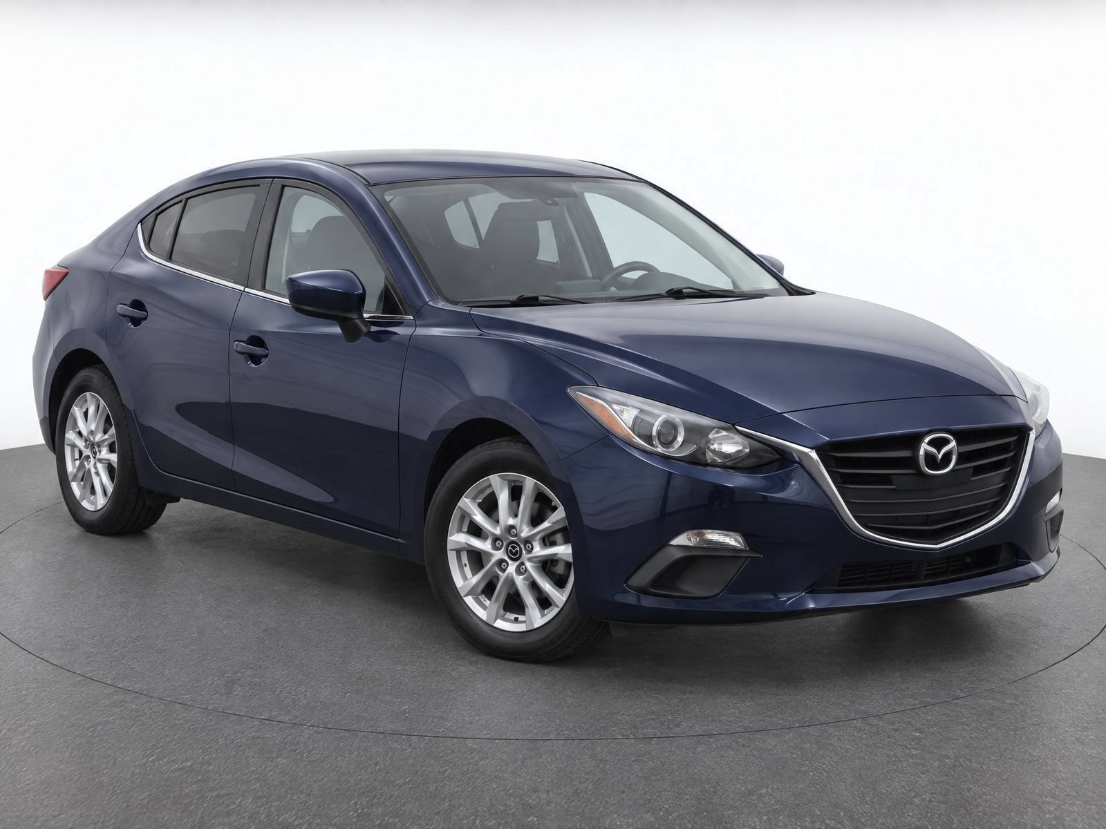 Used 2016 MAZDA MAZDA3 i Sport w/ Preferred Equipment Package FWD image 2