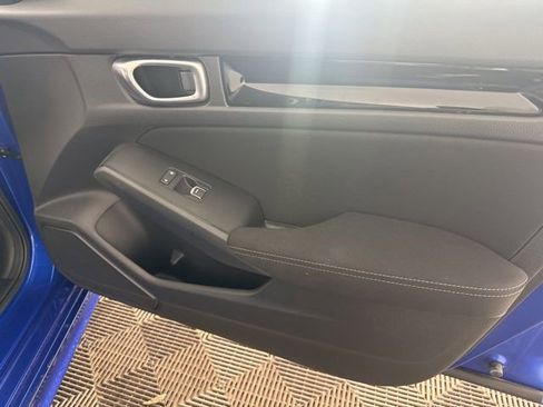 Used 2023 Honda Civic EX image 30