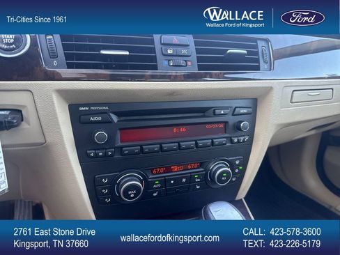 Used 2010 BMW 328i Sedan RWD image 14