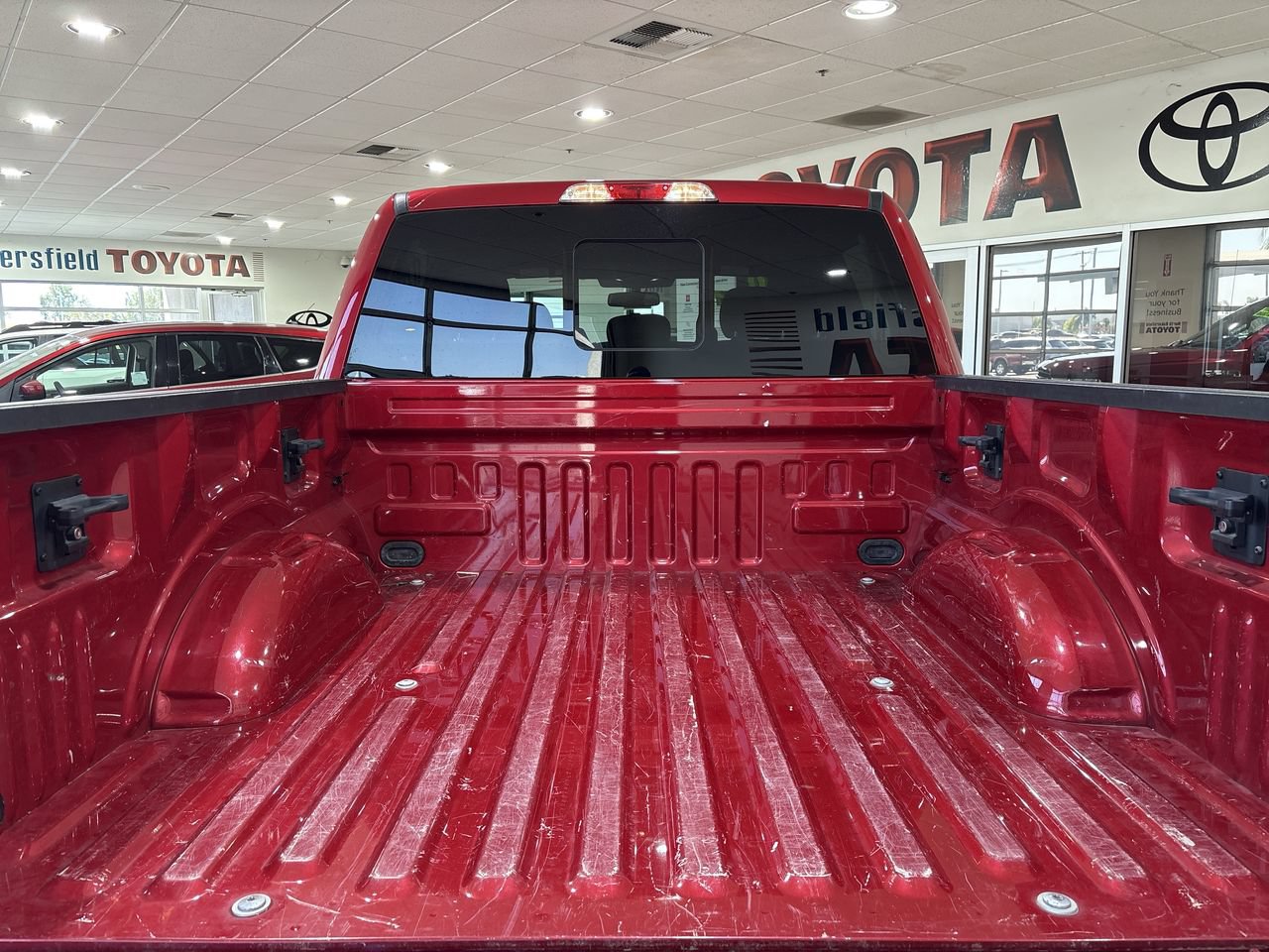 Used 2020 Ford F150 XLT w/ Equipment Group 302A Luxury AWD/4WD image 23