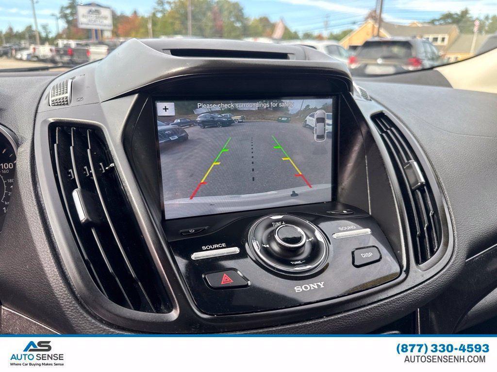 Used 2017 Ford Escape Titanium AWD/4WD image 22