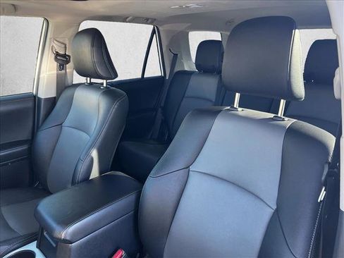 Used 2022 Toyota 4Runner SR5 Premium image 16