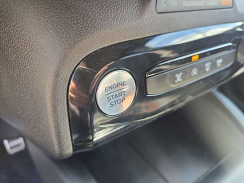 Certified 2024 Ford Escape ST-Line Select w/ Tech Pack #1 AWD/4WD image 21