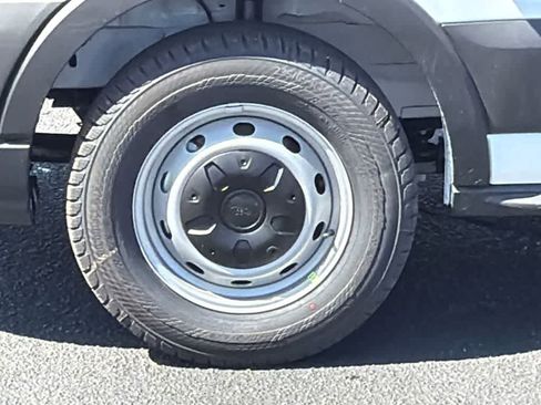 New 2026 Ford Transit 250 148 Medium Roof w/ Load Area Protection Package image 9