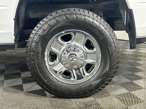 Used 2020 RAM 2500 Big Horn image 35