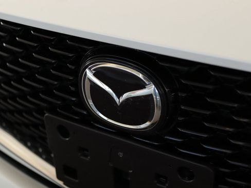 Used 2025 MAZDA MAZDA3 s image 33