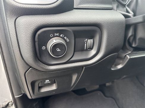 Used 2024 RAM 1500 Laramie image 18