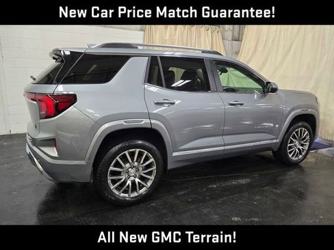 New 2026 GMC Terrain Denali w/ LPO, Floor Liner Package image 7