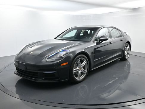 Certified 2018 Porsche Panamera 4 AWD/4WD image 1