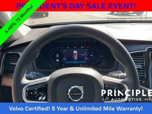 Certified 2024 Volvo XC90 T8 Plus image 22
