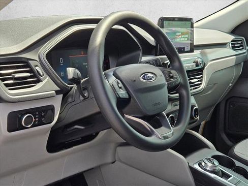 New 2025 Ford Escape Active image 3