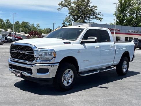 Used 2022 RAM 2500 Big Horn AWD/4WD image 26