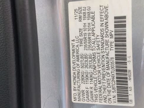 Certified 2026 Acura RDX SH-AWD image 38