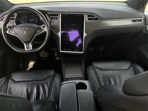Used 2017 Tesla Model X 100D image 11