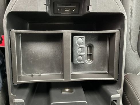 Used 2022 GMC Sierra 1500 SLT w/ SLT Premium Plus Package image 41