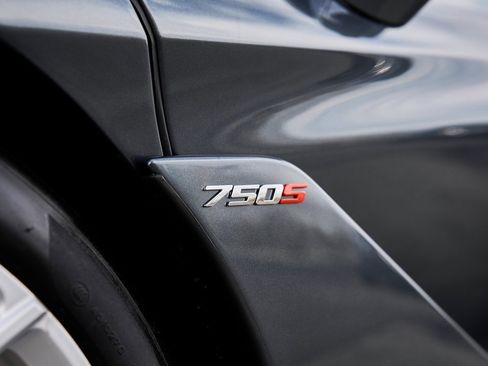 Used 2024 McLaren 750S image 17