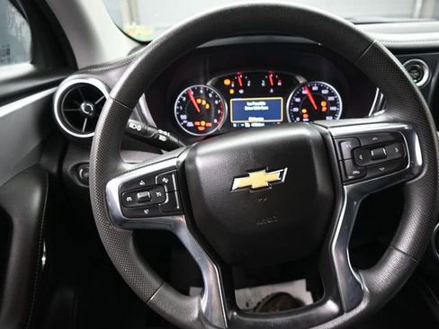Used 2023 Chevrolet Blazer LT image 8
