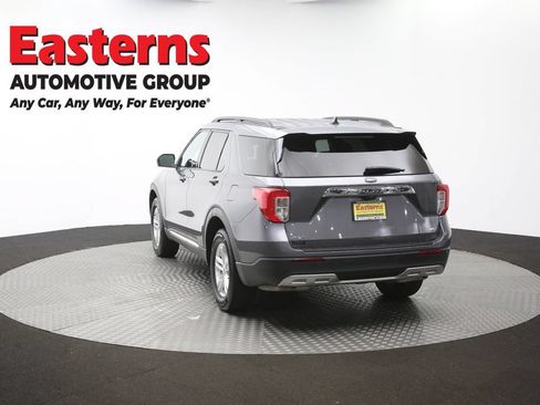 Used 2023 Ford Explorer XLT w/ Equipment Group 202A AWD/4WD image 65