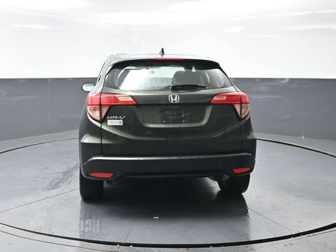 Used 2018 Honda HR-V LX image 12