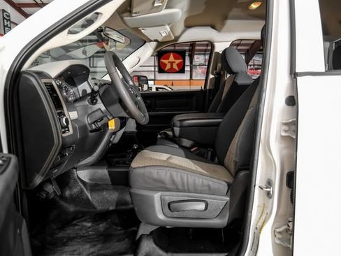 Used 2012 RAM 2500 ST w/ Chrome Appearance Group AWD/4WD image 6