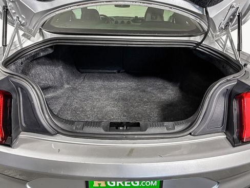 Used 2018 Ford Mustang Premium image 33
