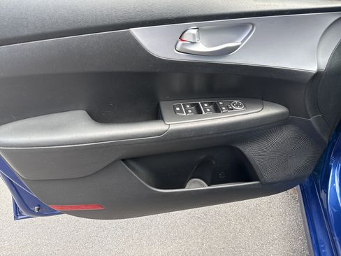 Certified 2024 Kia Forte LXS w/ LXS Technology Package FWD image 15