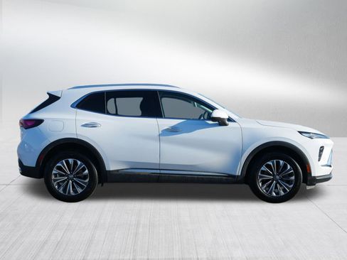 Used 2025 Buick Envision Preferred image 8