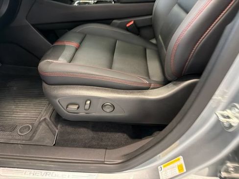 Used 2025 Chevrolet Traverse RS w/ LPO, Floor Liner Package AWD/4WD image 17