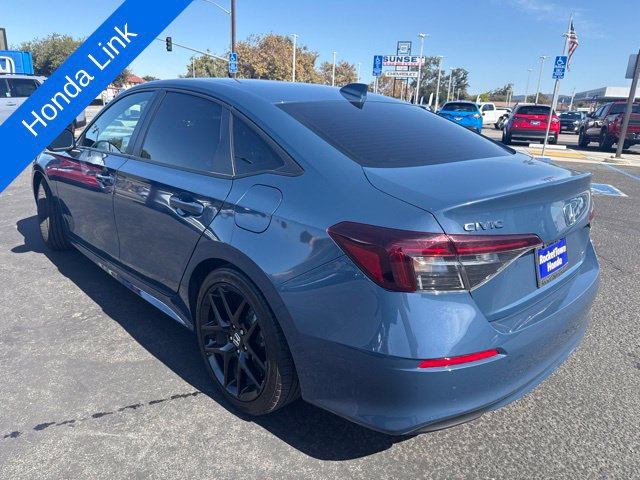 Used 2025 Honda Civic Sport image 2