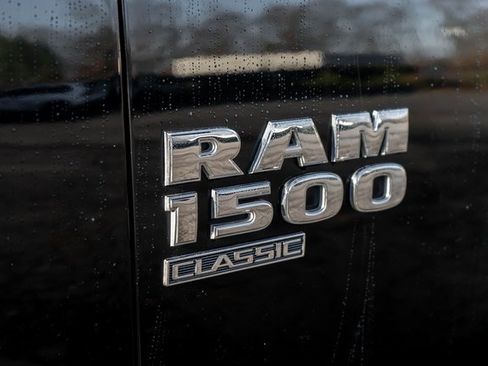 Used 2024 RAM 1500 Classic SLT image 6