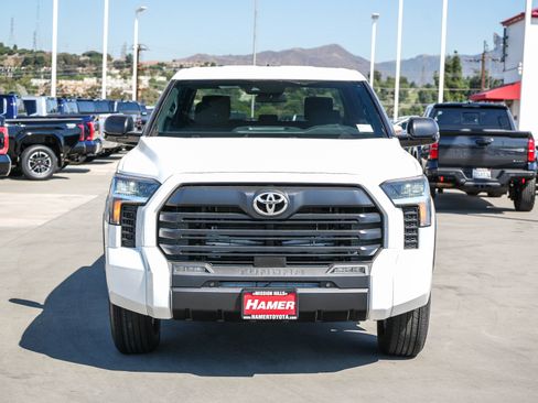 New 2026 Toyota Tundra SR5 w/ SR5 Convenience Package AWD/4WD image 2