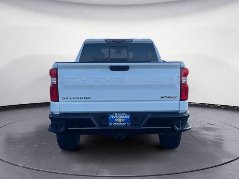 Used 2025 Chevrolet Silverado 1500 ZR2 w/ Technology Package image 5