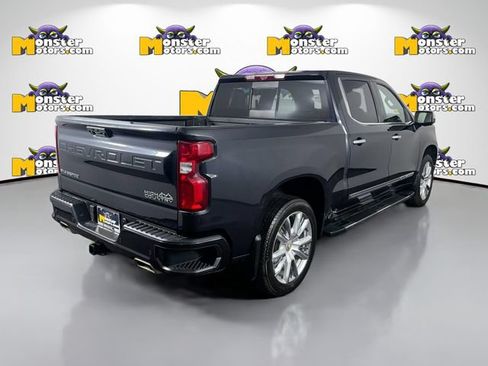 Used 2023 Chevrolet Silverado 1500 High Country w/ High Country Premium Package AWD/4WD image 5