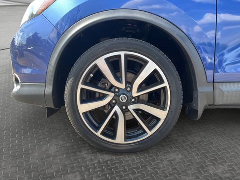 Used 2019 Nissan Rogue Sport SL w/ Premium Package AWD/4WD image 14