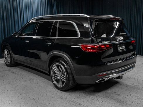 New 2026 Mercedes-Benz GLS 450 4MATIC image 10
