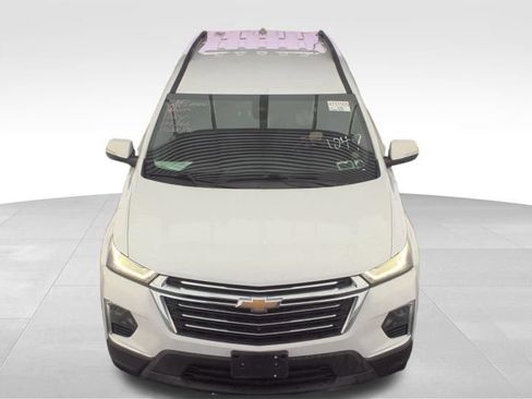 Used 2023 Chevrolet Traverse LT w/ Rear Camera Mirror Package AWD/4WD image 6
