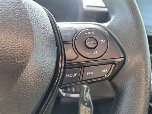 Certified 2022 Toyota Corolla LE image 24
