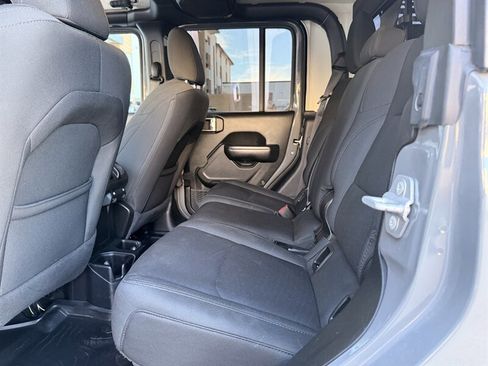 Used 2020 Jeep Gladiator Sport w/ Quick Order Package 24S image 34